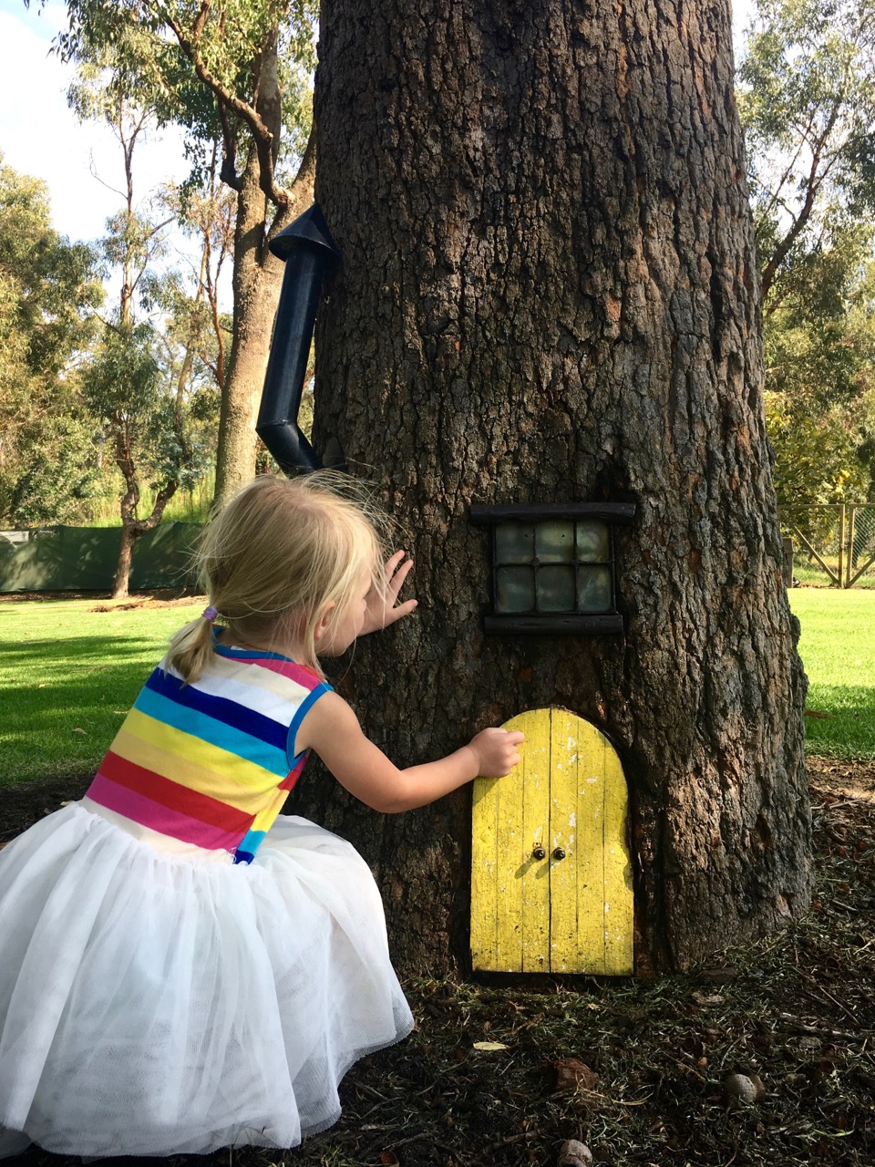 Fairy door ideas for kids – so CUTE!