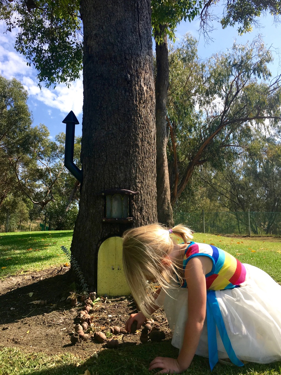 Fairy door ideas for kids – so CUTE!