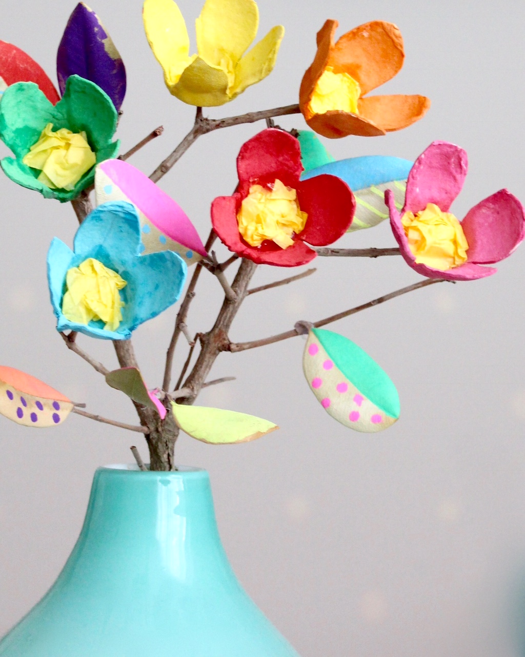 spring craft activities for kids – egg carton flowers